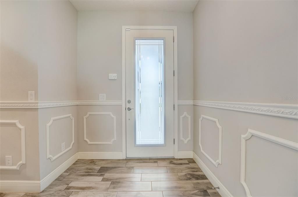 For Sale: $500,000 (4 beds, 3 baths, 2865 Square Feet)