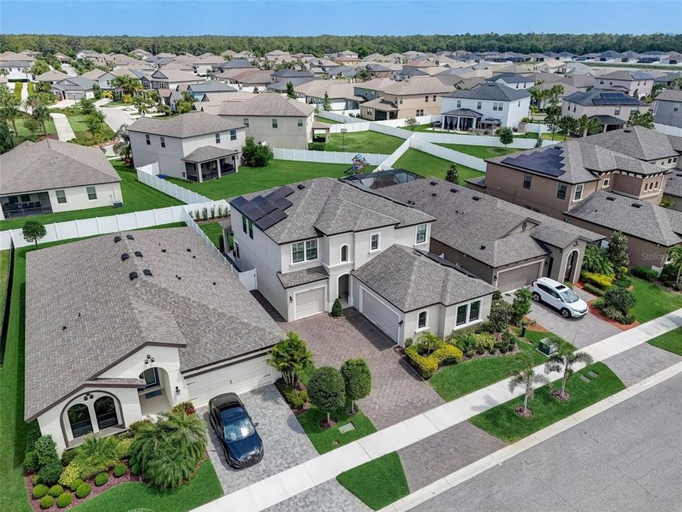 For Sale: $500,000 (4 beds, 3 baths, 2865 Square Feet)