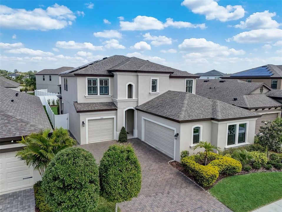 For Sale: $500,000 (4 beds, 3 baths, 2865 Square Feet)