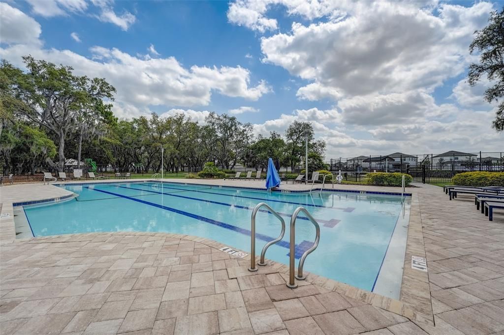 For Sale: $500,000 (4 beds, 3 baths, 2865 Square Feet)