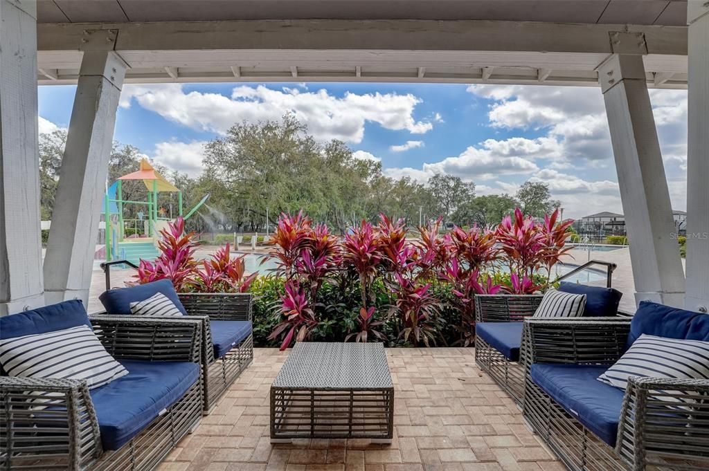 For Sale: $500,000 (4 beds, 3 baths, 2865 Square Feet)