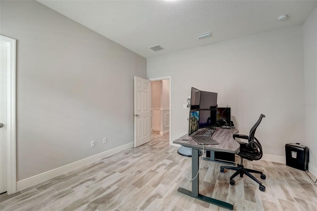 For Sale: $500,000 (4 beds, 3 baths, 2865 Square Feet)