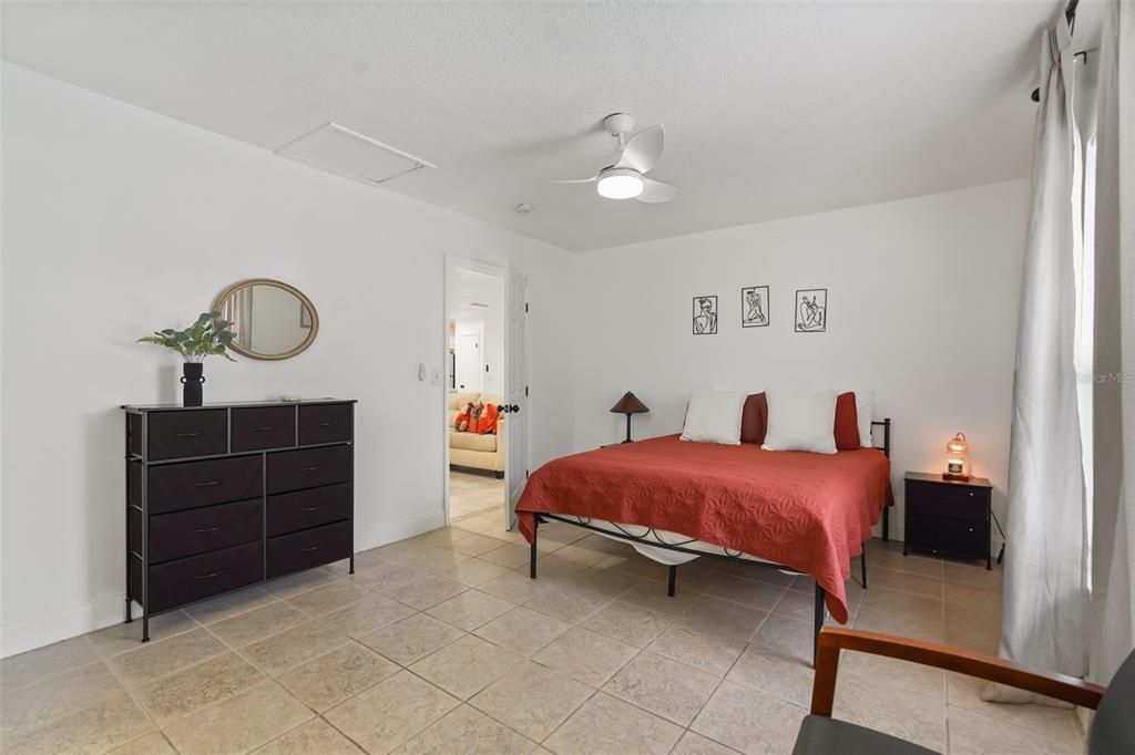For Sale: $399,900 (4 beds, 3 baths, 1616 Square Feet)