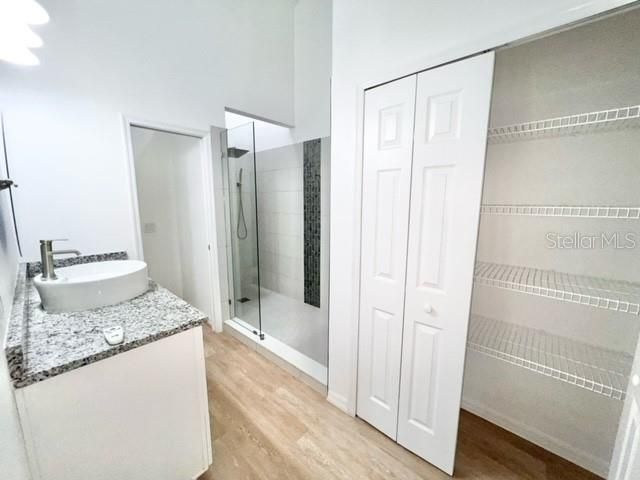 En Renta: $2,825 (4 camas, 2 baños, 1898 Pies cuadrados)