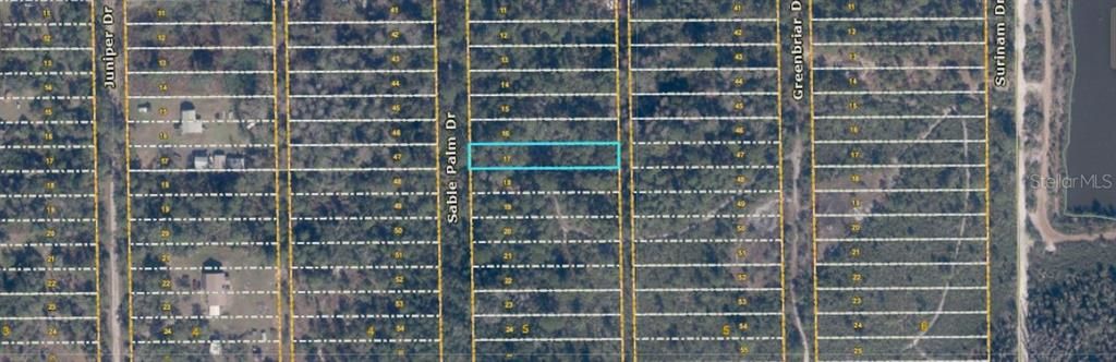 На продажу: $63,200 (0.35 acres)