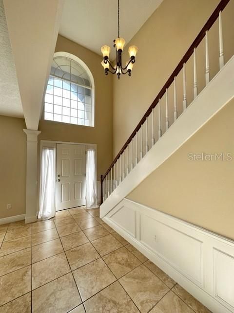 For Rent: $2,745 (4 beds, 2 baths, 2140 Square Feet)