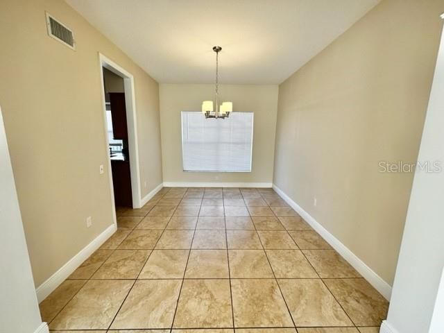 For Rent: $2,745 (4 beds, 2 baths, 2140 Square Feet)