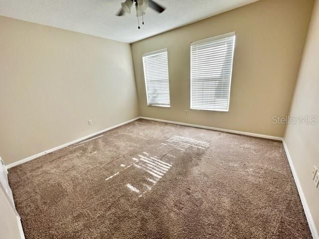 For Rent: $2,745 (4 beds, 2 baths, 2140 Square Feet)