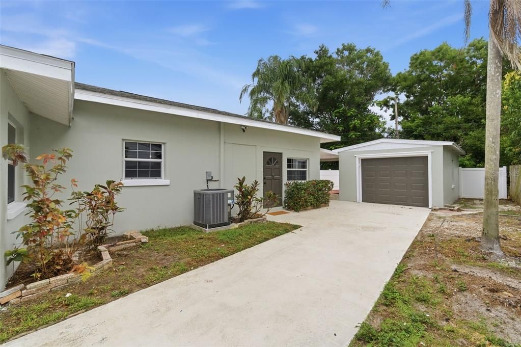 For Sale: $499,000 (3 beds, 2 baths, 1694 Square Feet)