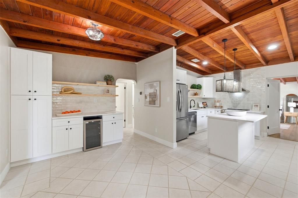 For Sale: $499,000 (3 beds, 2 baths, 1694 Square Feet)