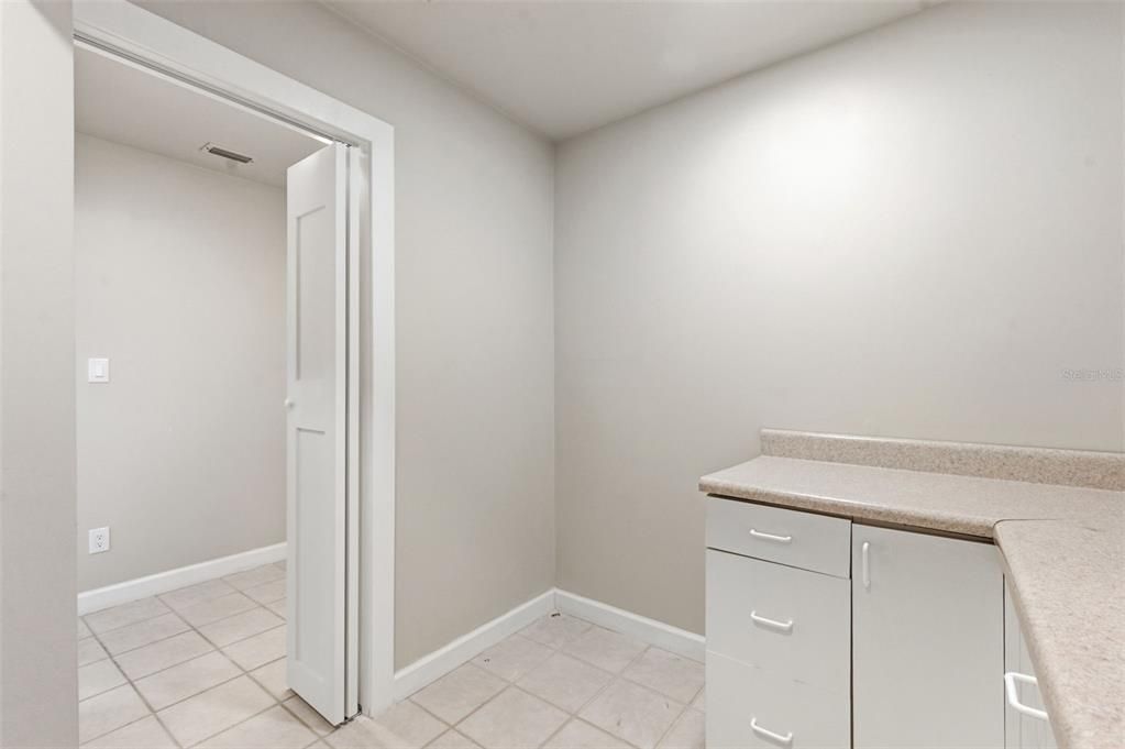 For Sale: $499,000 (3 beds, 2 baths, 1694 Square Feet)