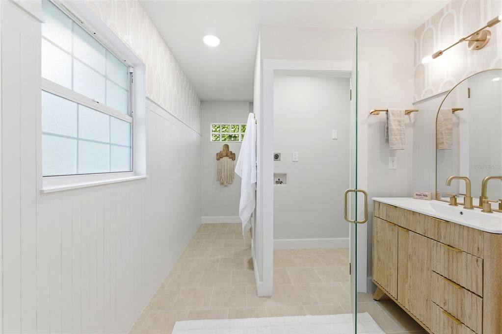 For Sale: $499,000 (3 beds, 2 baths, 1694 Square Feet)