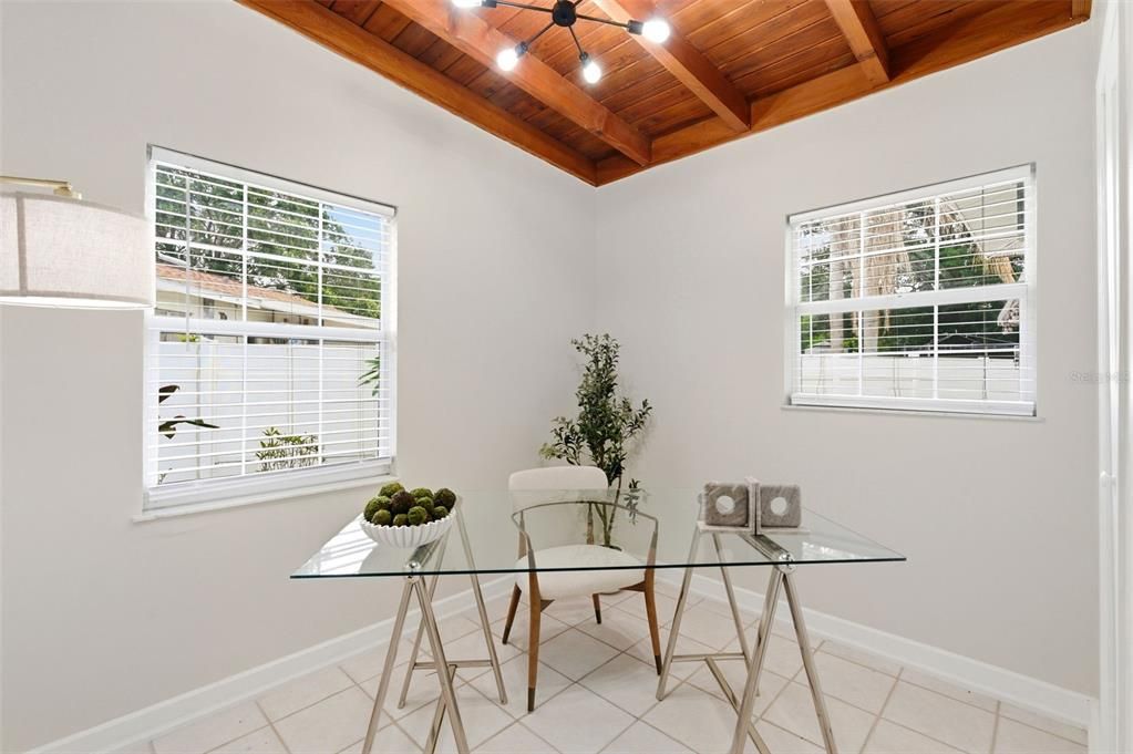 For Sale: $499,000 (3 beds, 2 baths, 1694 Square Feet)