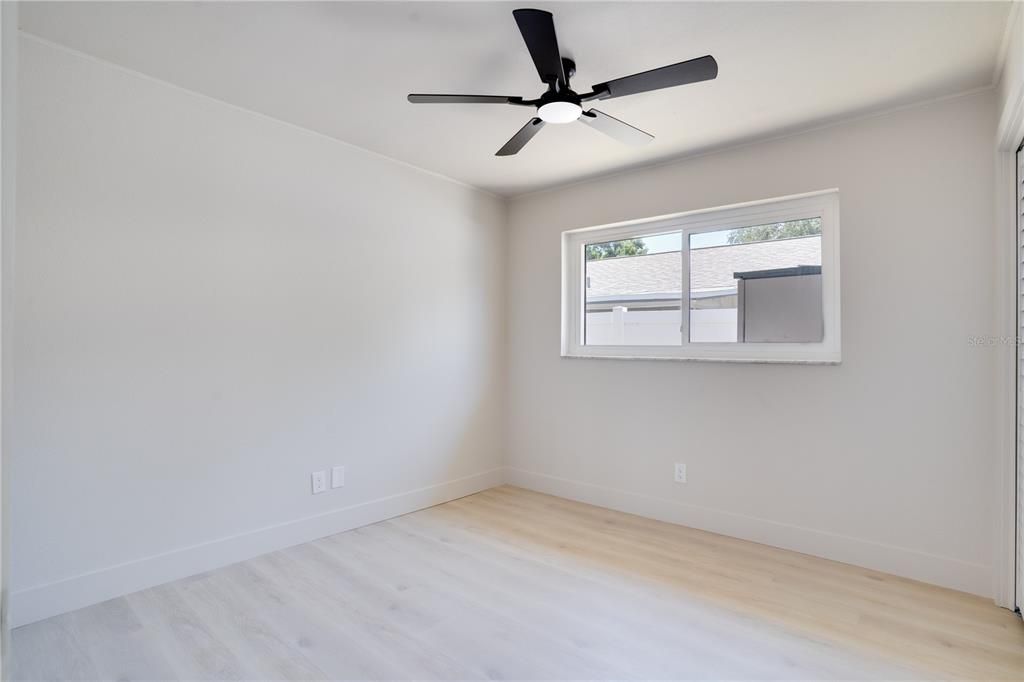 For Sale: $599,000 (3 beds, 2 baths, 1662 Square Feet)