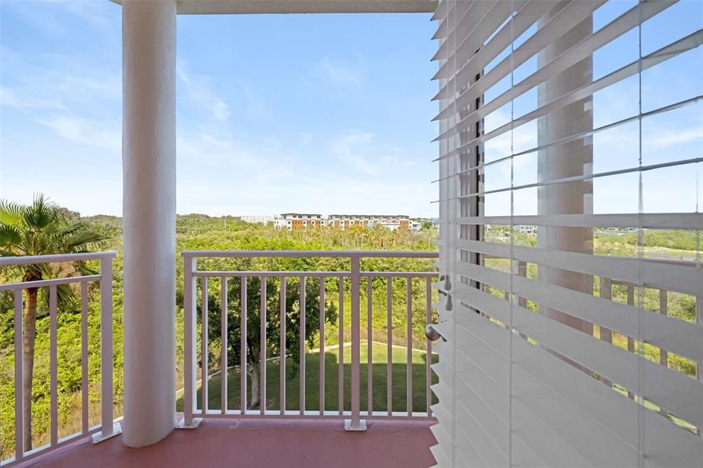 En Venta: $239,000 (2 camas, 2 baños, 1339 Pies cuadrados)