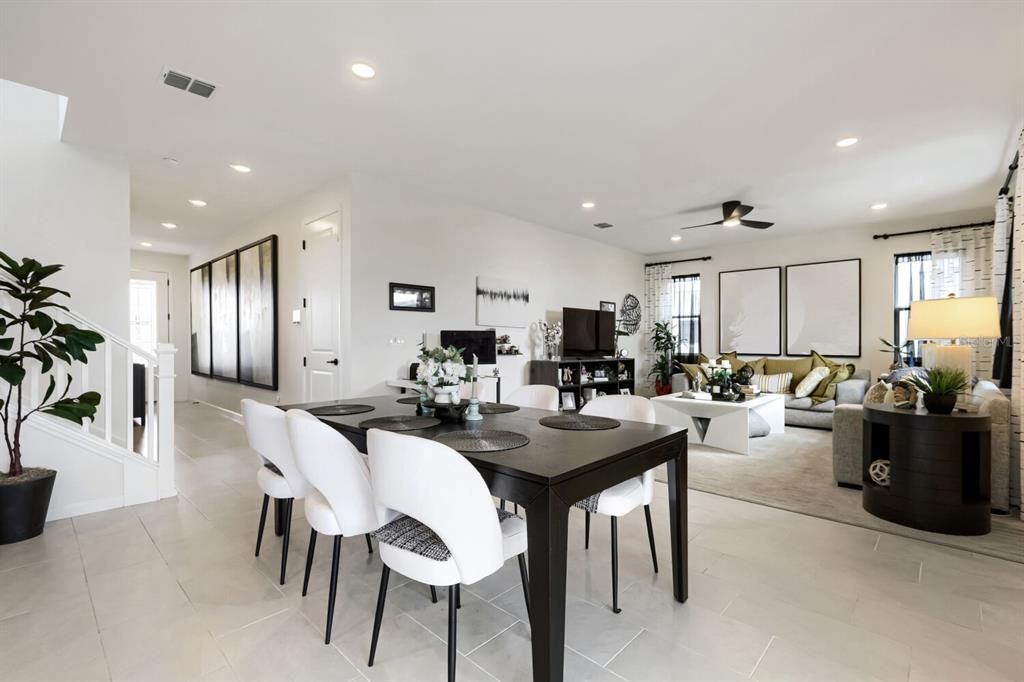 En Venta: $560,000 (4 camas, 3 baños, 2690 Pies cuadrados)