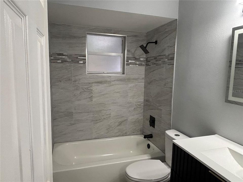 En Venta: $314,900 (3 camas, 2 baños, 1264 Pies cuadrados)