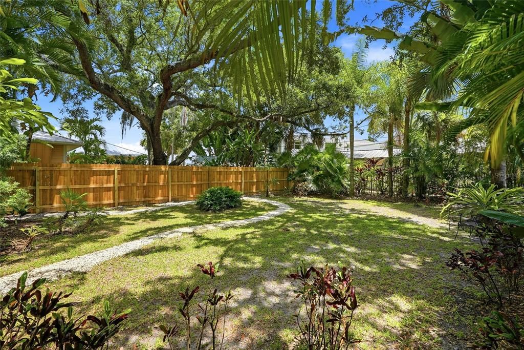 For Sale: $499,000 (0.16 acres)