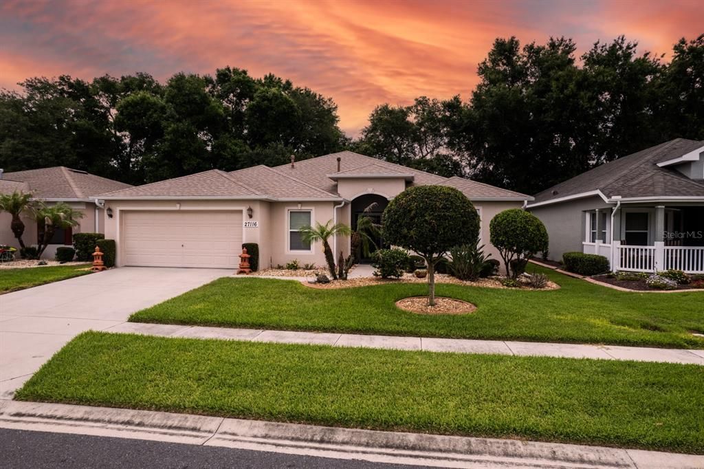 For Sale: $319,000 (3 beds, 2 baths, 1794 Square Feet)