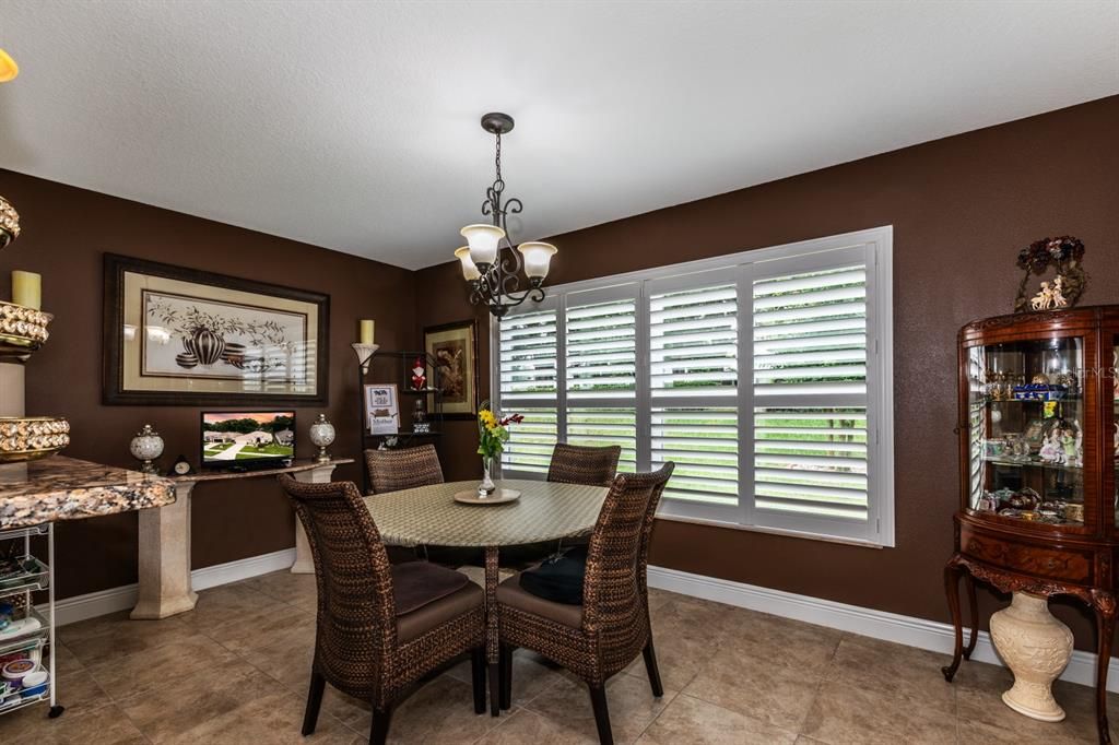 For Sale: $319,000 (3 beds, 2 baths, 1794 Square Feet)