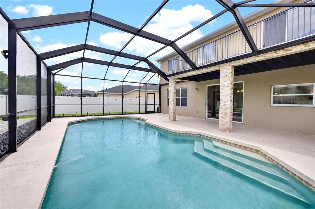 For Sale: $670,000 (4 beds, 3 baths, 3100 Square Feet)