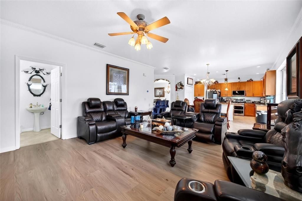 For Sale: $670,000 (4 beds, 3 baths, 3100 Square Feet)