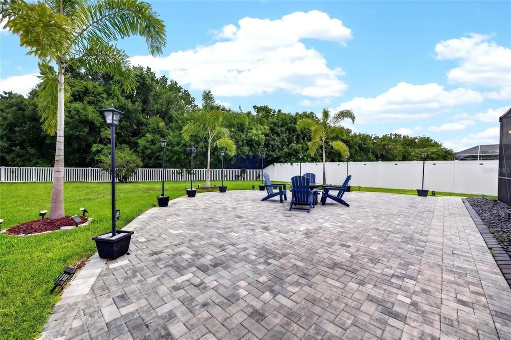 For Sale: $670,000 (4 beds, 3 baths, 3100 Square Feet)
