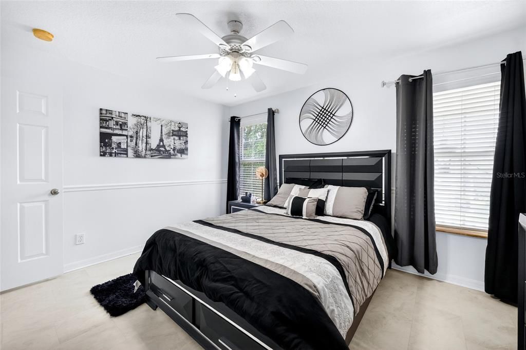 For Sale: $670,000 (4 beds, 3 baths, 3100 Square Feet)