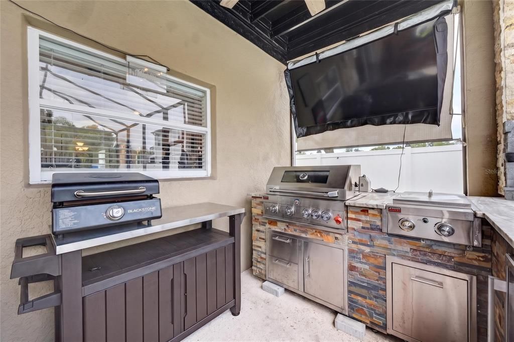 For Sale: $670,000 (4 beds, 3 baths, 3100 Square Feet)