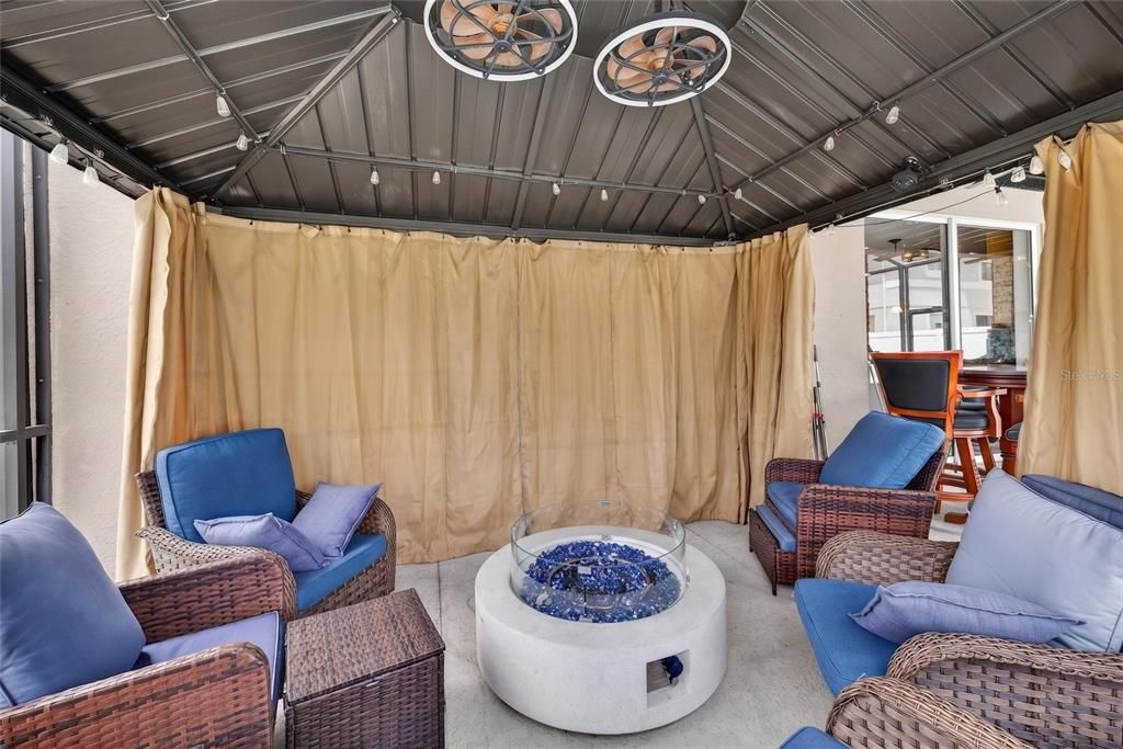 For Sale: $670,000 (4 beds, 3 baths, 3100 Square Feet)