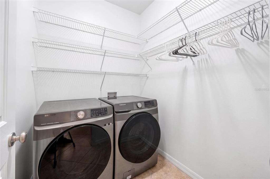 For Sale: $670,000 (4 beds, 3 baths, 3100 Square Feet)