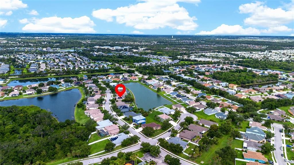 For Sale: $670,000 (4 beds, 3 baths, 3100 Square Feet)