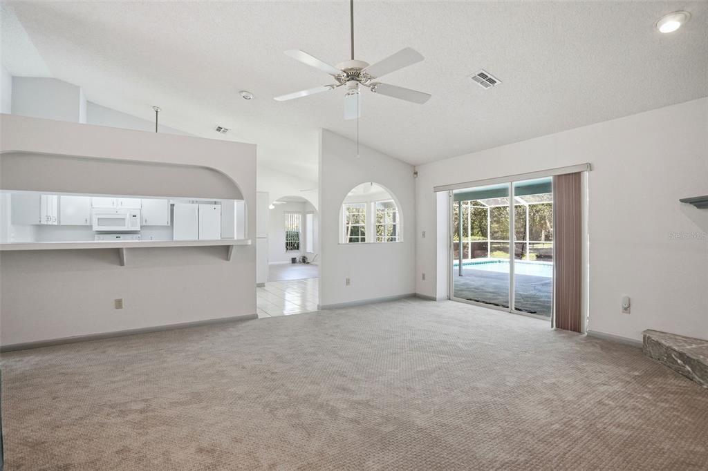 For Sale: $465,000 (3 beds, 2 baths, 1967 Square Feet)