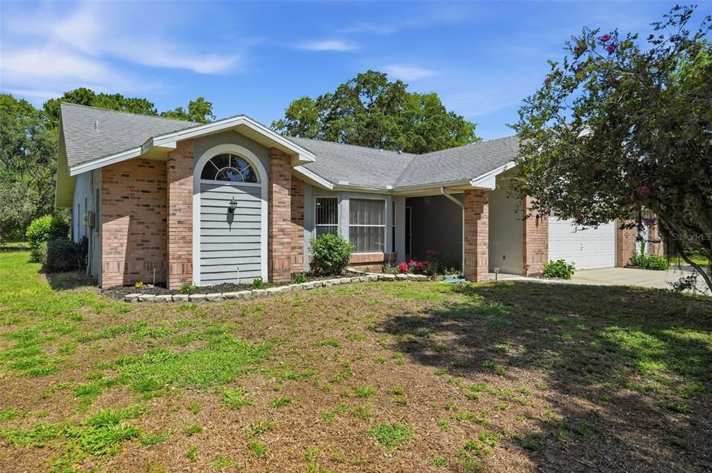 For Sale: $465,000 (3 beds, 2 baths, 1967 Square Feet)
