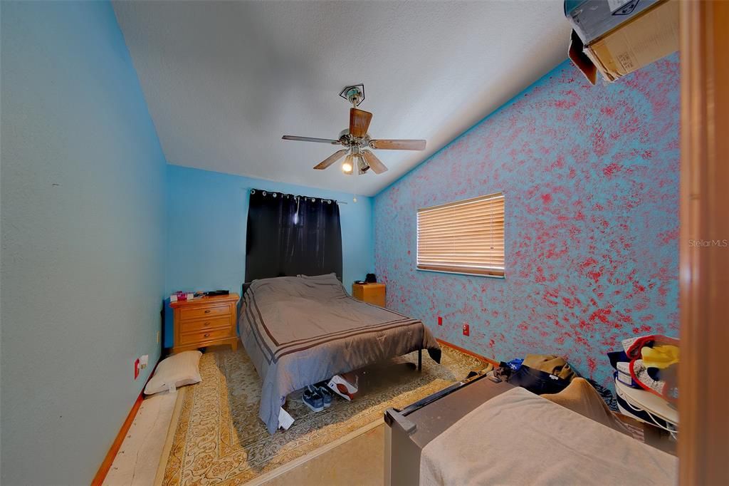 For Sale: $375,000 (3 beds, 2 baths, 1622 Square Feet)