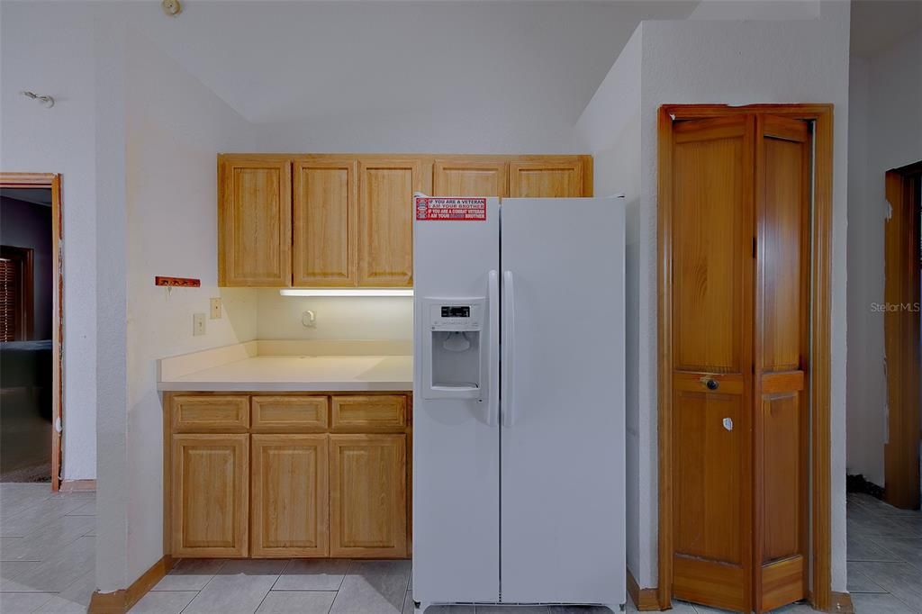 For Sale: $375,000 (3 beds, 2 baths, 1622 Square Feet)