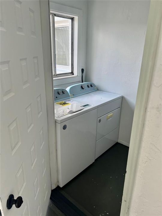 В аренду: $950 (1 спален, 1 ванн, 815 Квадратных фут)