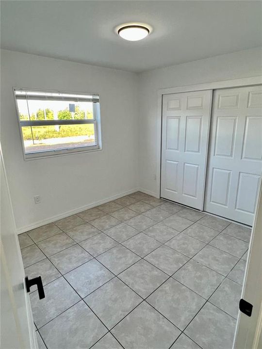 В аренду: $950 (1 спален, 1 ванн, 815 Квадратных фут)