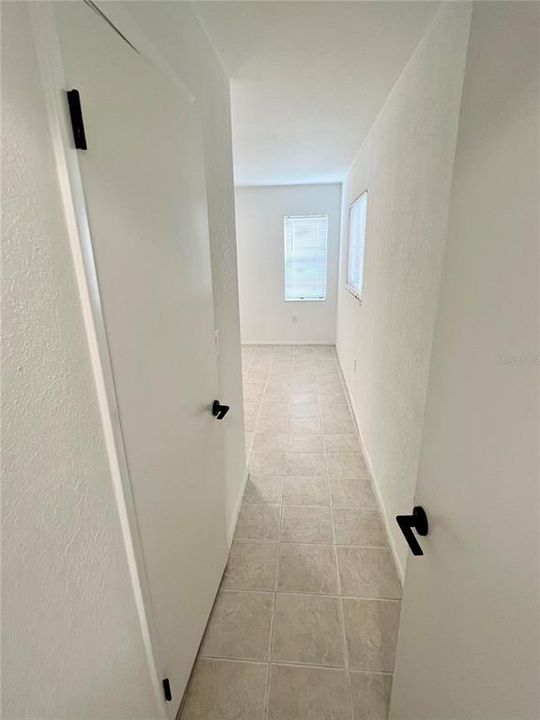 В аренду: $950 (1 спален, 1 ванн, 815 Квадратных фут)