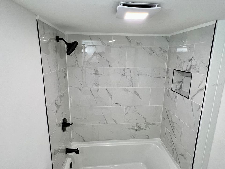 В аренду: $950 (1 спален, 1 ванн, 815 Квадратных фут)