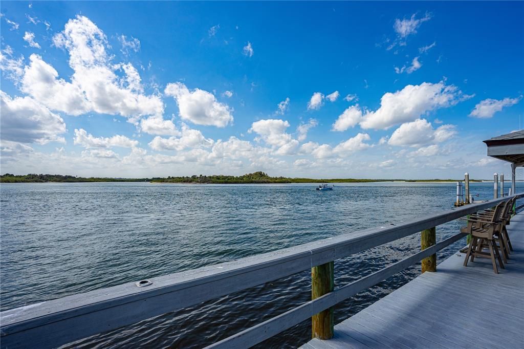 For Rent: $3,500 (2 beds, 2 baths, 1130 Square Feet)