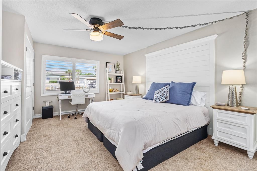 For Rent: $3,500 (2 beds, 2 baths, 1130 Square Feet)