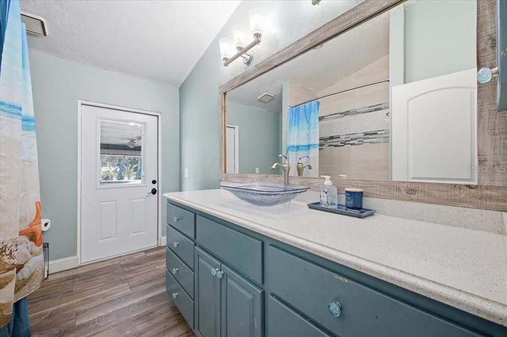 For Sale: $699,000 (4 beds, 3 baths, 2192 Square Feet)