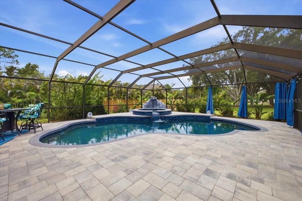For Sale: $699,000 (4 beds, 3 baths, 2192 Square Feet)