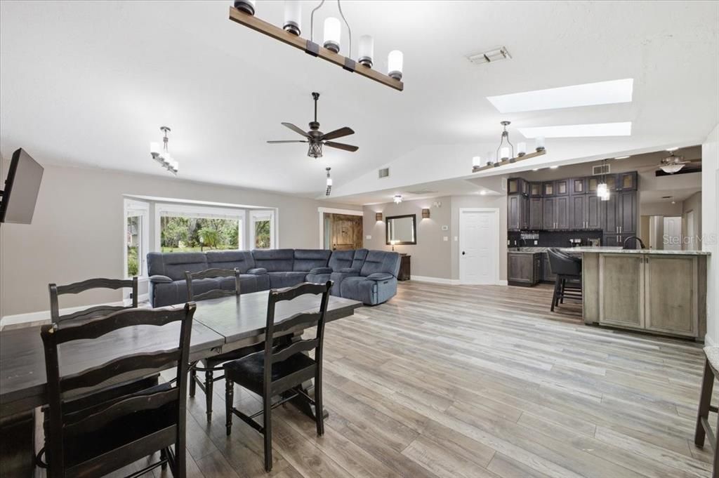 For Sale: $699,000 (4 beds, 3 baths, 2192 Square Feet)