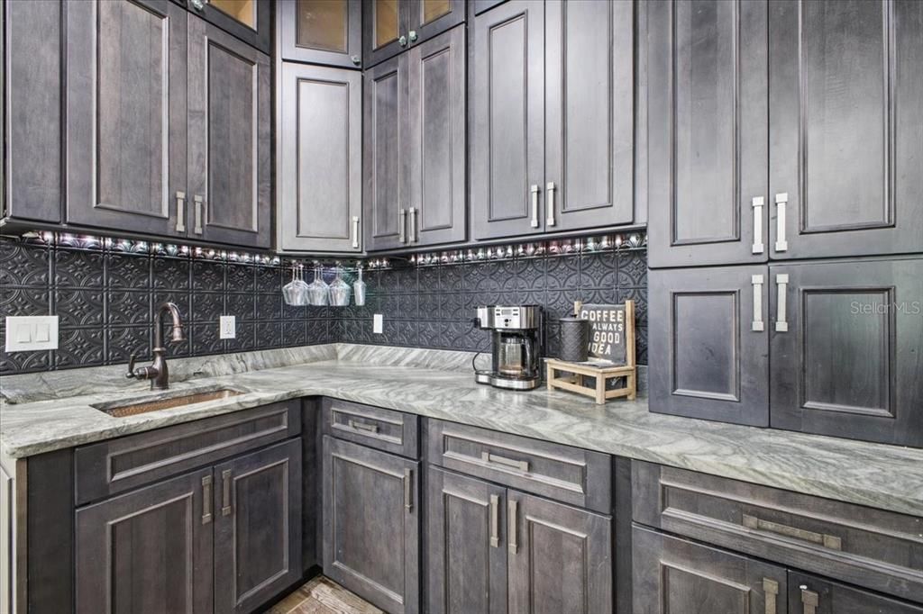For Sale: $699,000 (4 beds, 3 baths, 2192 Square Feet)