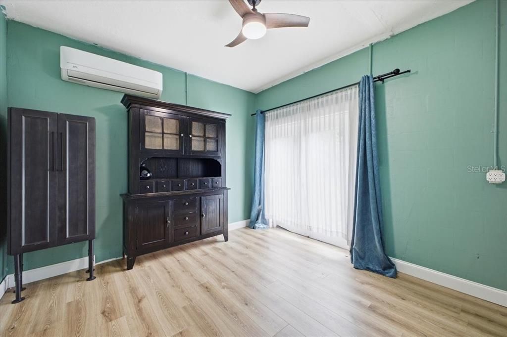 For Sale: $699,000 (4 beds, 3 baths, 2192 Square Feet)