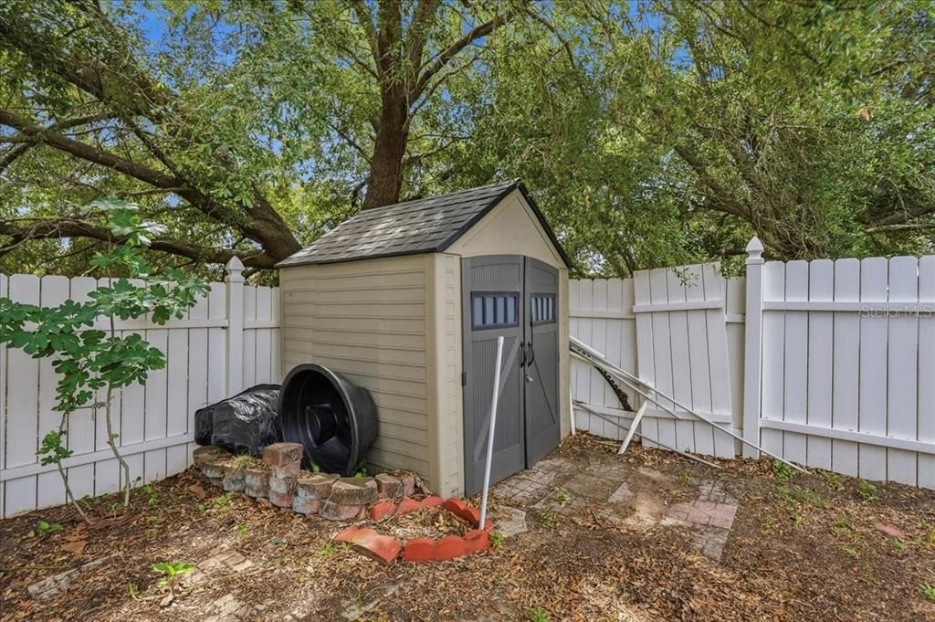 For Sale: $265,000 (3 beds, 2 baths, 1912 Square Feet)