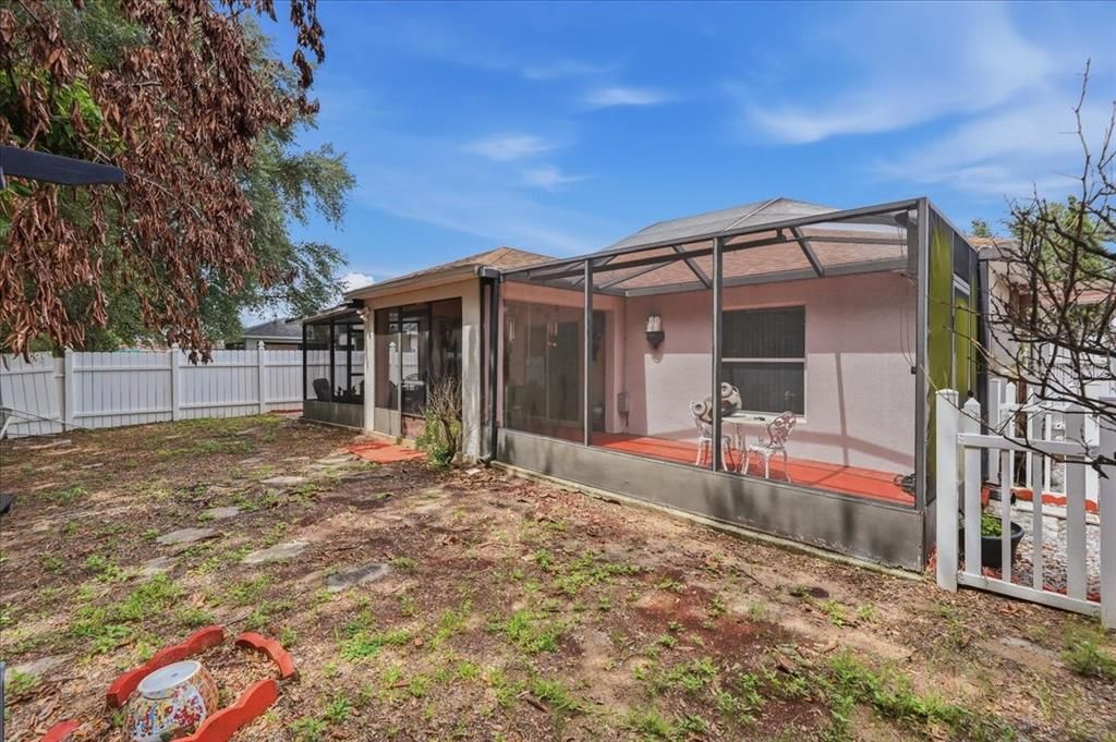 For Sale: $265,000 (3 beds, 2 baths, 1912 Square Feet)