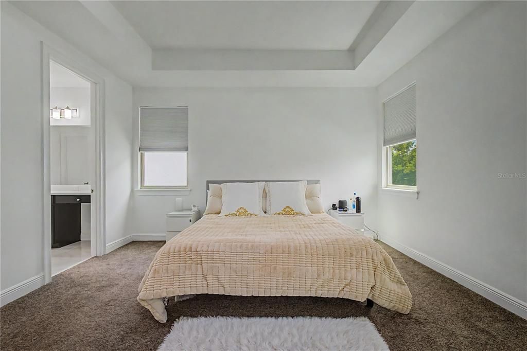 En Venta: $1,318,000 (6 camas, 4 baños, 3900 Pies cuadrados)